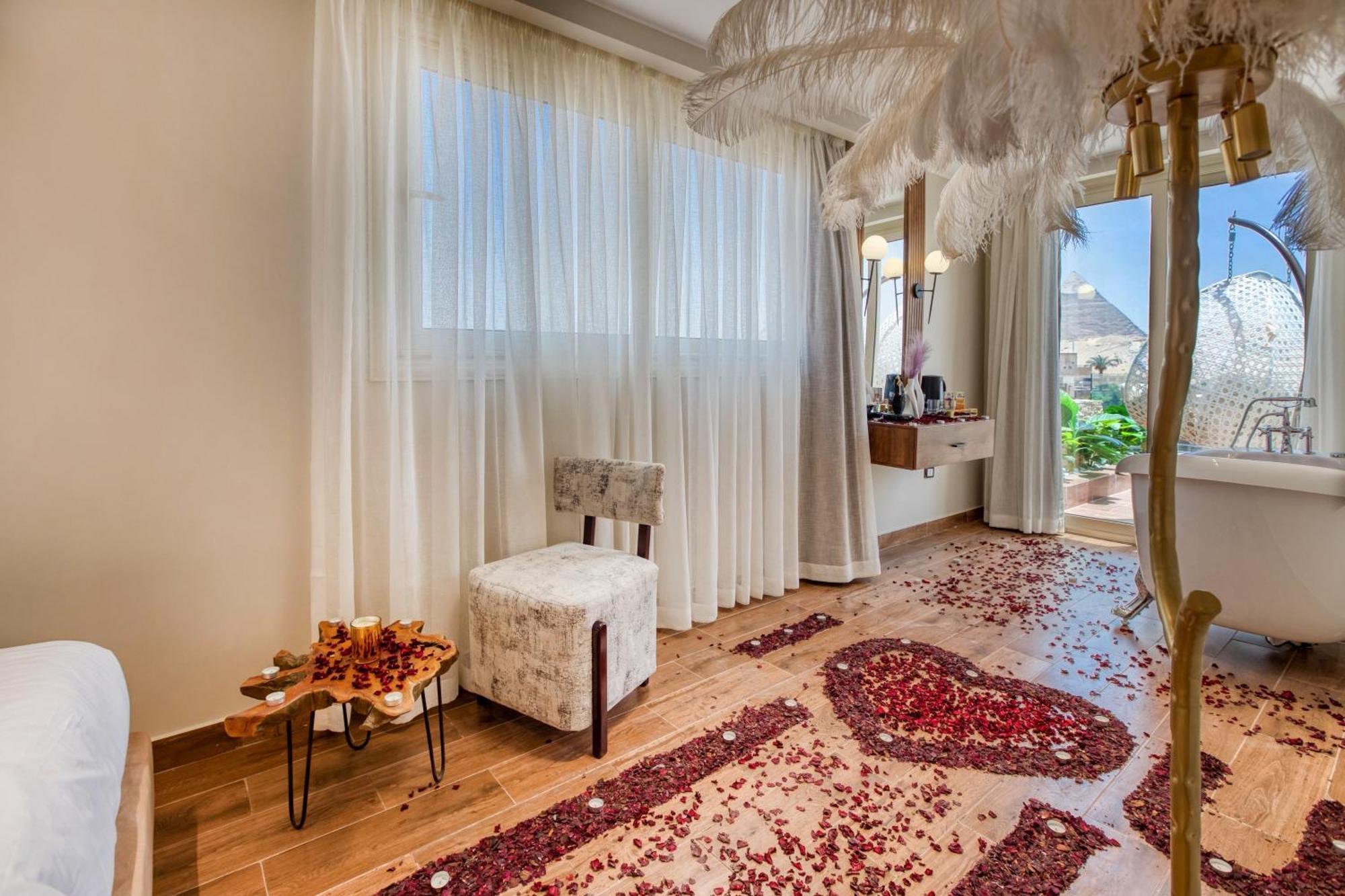 Gaia Pyramids Hotel Kafret el-Gabal Dış mekan fotoğraf